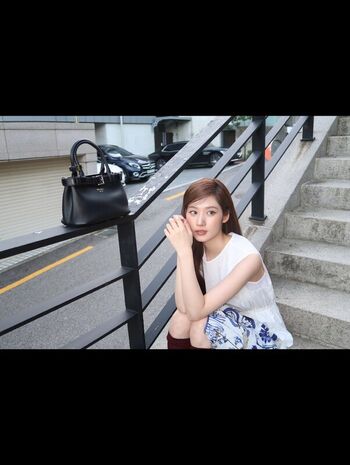 Full leaked Minatozaki sana private onlyfans photo