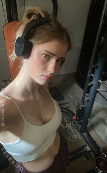 Full leaked Mira szalma private onlyfans photo