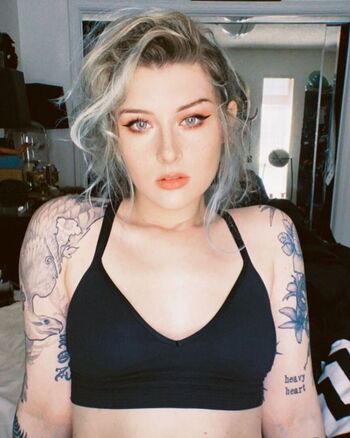 Full leaked Mothica private onlyfans photo