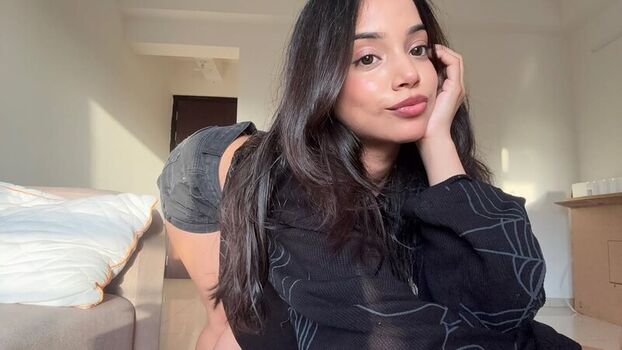 Full leaked Muskan karia private onlyfans photo