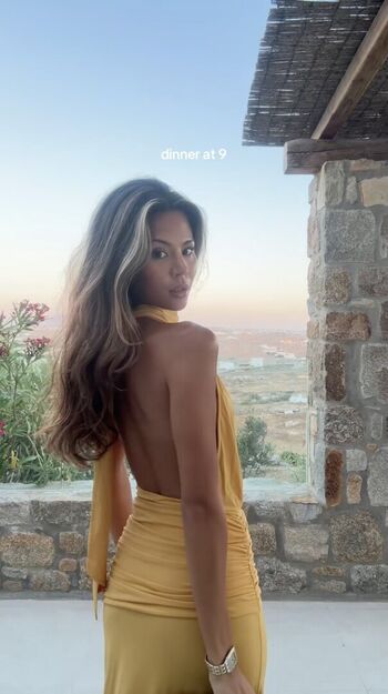 Nathalie Lok