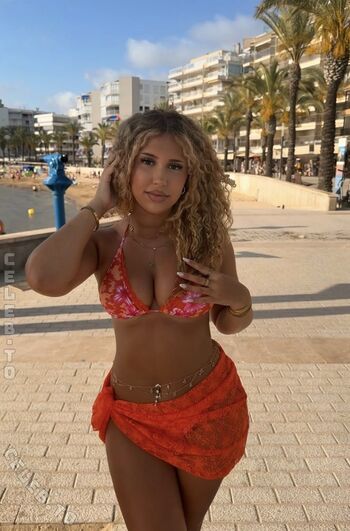 Full leaked Nevine ths private onlyfans photo