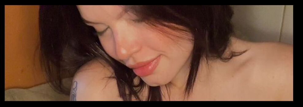 Full leaked Nicolexxx private onlyfans photo