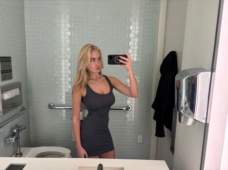 Nika Karlova
