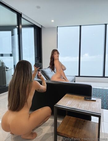 Full leaked Piapowa private onlyfans photo