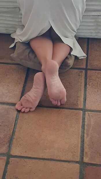 Plantes De Pieds Candid
