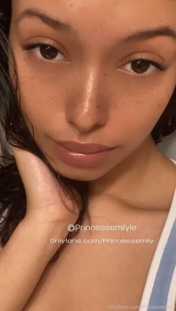 Full leaked Princessemily private onlyfans photo