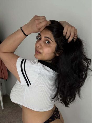 Full leaked Rashmiix page private onlyfans photo