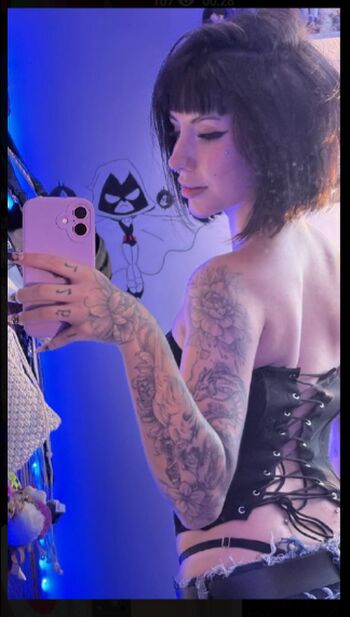 Full leaked Ravena private onlyfans photo