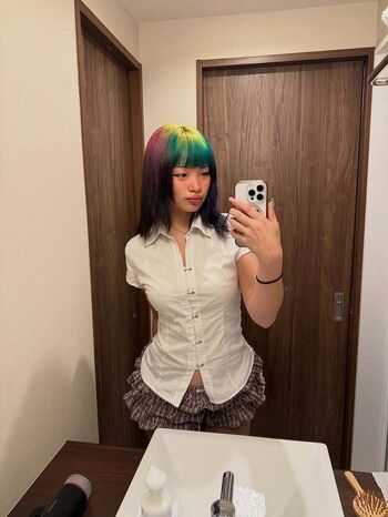 Full leaked Ruinedbymiki private onlyfans photo