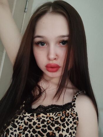 Full leaked Russian girls private onlyfans photo