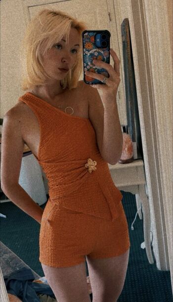 Full leaked Samantha smith private onlyfans photo