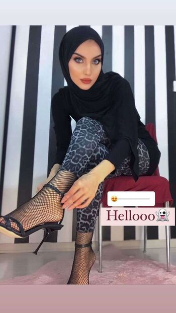 Full leaked Sariikubraa private onlyfans photo