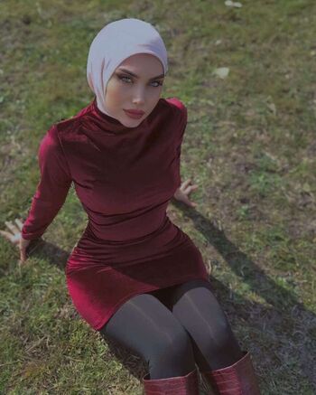 Full leaked Sariikubraa private onlyfans photo