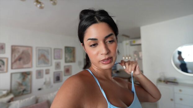 Full leaked Shirin azami private onlyfans photo