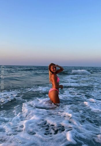 Full leaked Shpieew private onlyfans photo