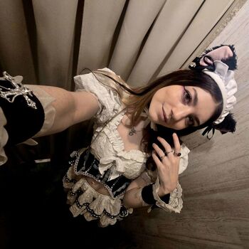 Full leaked Sincerelylyn private onlyfans photo
