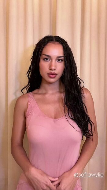 Full leaked Sofia wylie private onlyfans photo