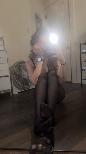 Full leaked Soggyalien private onlyfans photo