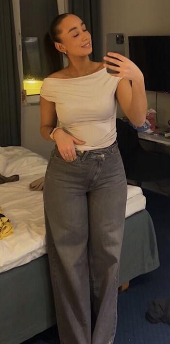 Souhaila Azmani