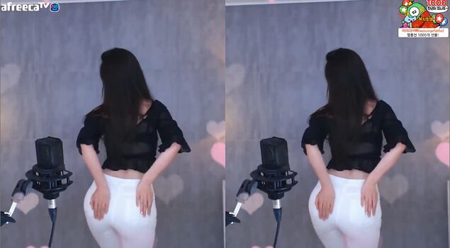 Full leaked Tamimi page private onlyfans photo