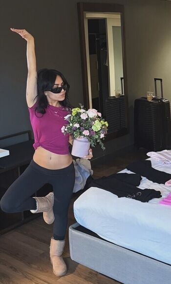 Full leaked Tara yummy private onlyfans photo