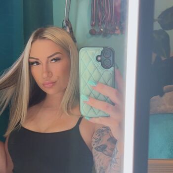 Full leaked Taylor flewin page private onlyfans photo