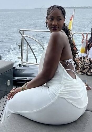 Full leaked Nyaaja/ private onlyfans photo