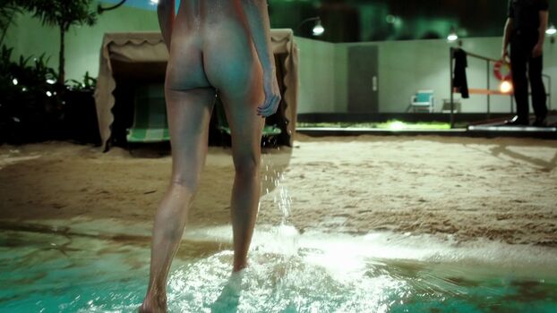 Tricia Helfer