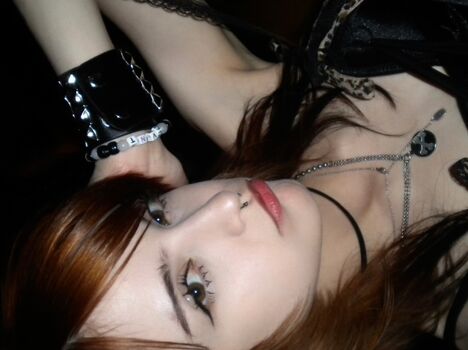 Full leaked Vynomous private onlyfans photo