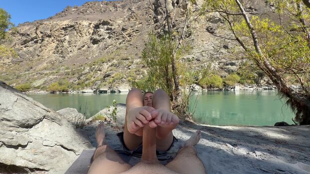 Full leaked Whoopsy kiwi private onlyfans photo