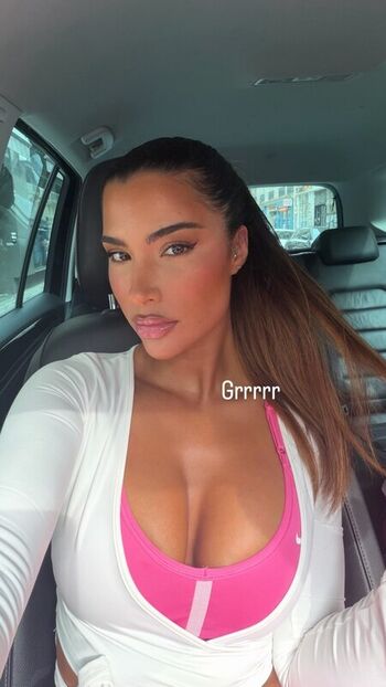 Full leaked Ziyartist private onlyfans photo